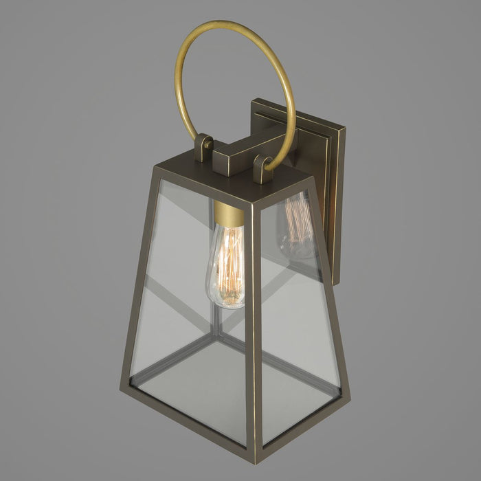 Progress Lighting Barnett Collection Medium Wall Lantern (P560078-020)