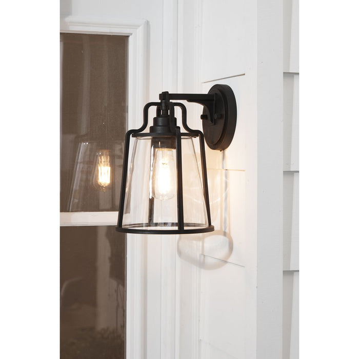 Progress Lighting Benton Harbor Collection One-Light Large Wall Lantern With Durashield (P560185-031)