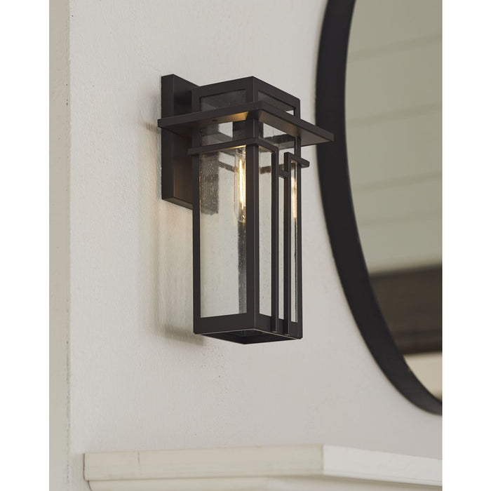 Progress Lighting Boxwood Collection One-Light Small Wall Lantern (P560110-020)