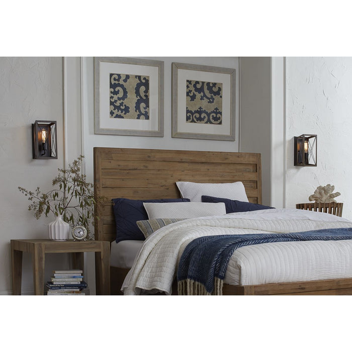 Progress Lighting Briarwood Collection One-Light Wall Sconce (P710012-020)