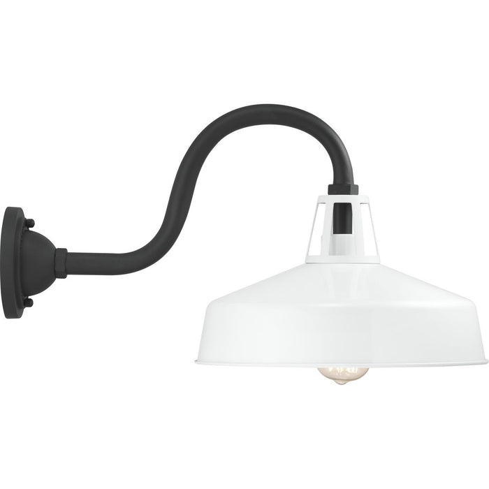 Progress Lighting Cedar Springs Collection White One-Light Extra Large Wall Lantern (P560091-030)