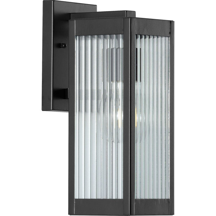 Progress Lighting Felton Collection Black One-Light Small Wall Lantern (P560129-031)