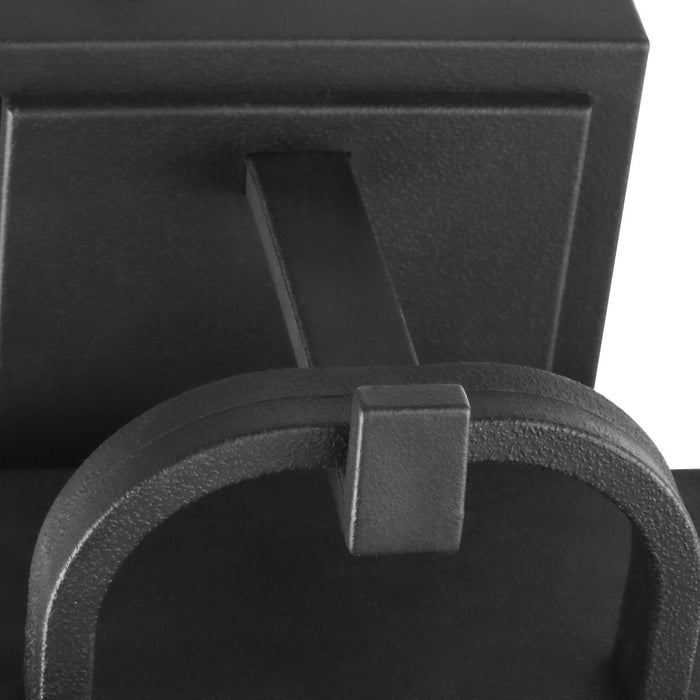 Progress Lighting Grandbury Collection One-Light Medium Wall Lantern With Durashield (P560175-031)