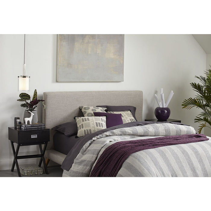 Progress Lighting Mast Collection One-Light Mini-Pendant (P500192-009)