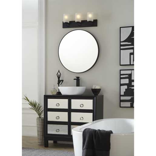 Progress Lighting Merry Collection 3 Light 100W Medium Base Bath And Vanity Fixture (P300329-031)