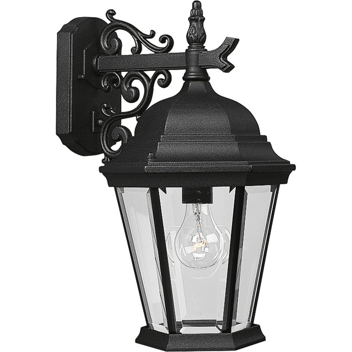 Progress Lighting Welbourne One-Light Medium Wall Lantern (P5683-31)