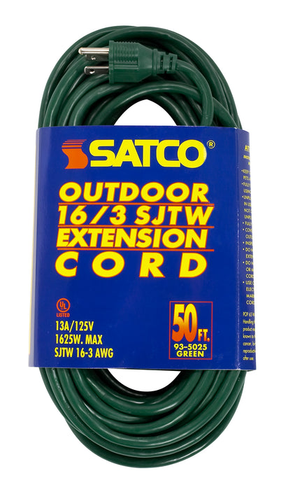 SATCO/NUVO 50 Foot Green Heavy Duty Outdoor Extension Cord 16/3 Gauge SJTW-3 Green Cord With Sleeve 13A-125V 1625W (93-5025)