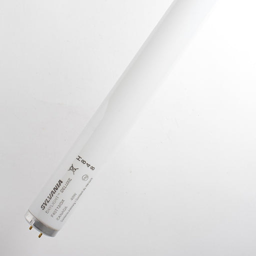 Sylvania F40/DX 48 Inch 40W T12 Fluorescent 6500K Daylight 88 CRI Medium Bi-Pin Base (24477)