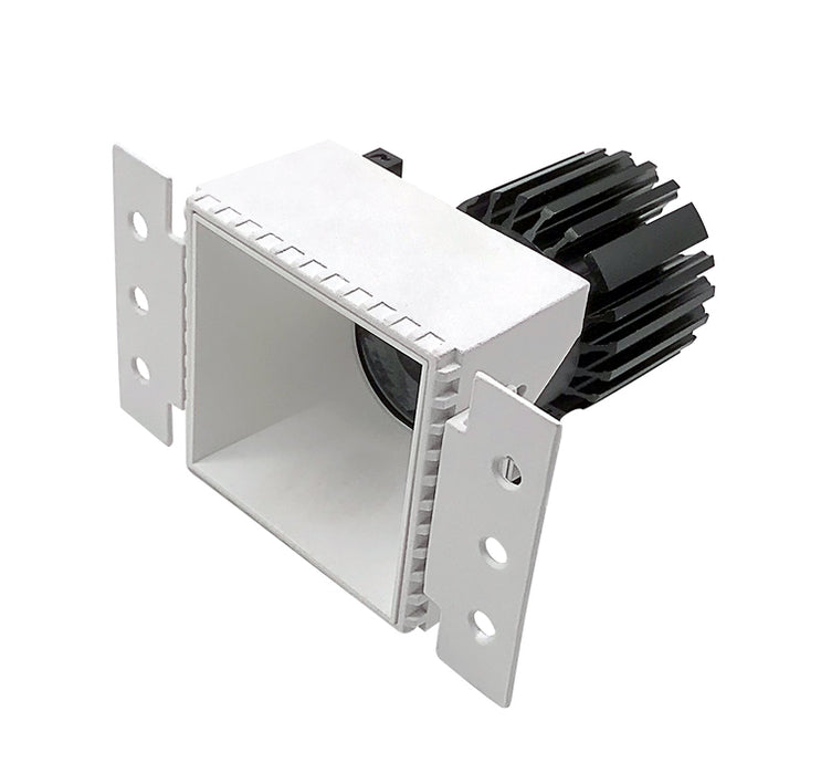 Westgate Manufacturing 4 Inch Square LED Trimless Recessed Light 10W 2700K Clear (LRD-TL-10W-27K-4S-C)